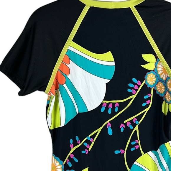 Trina Turk Fuji Fans Surf Rash Guard Size M - Picture 9 of 10
